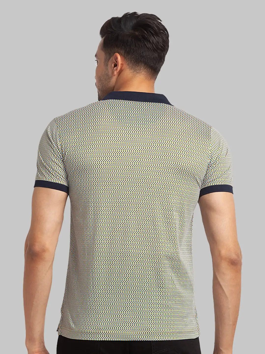 Men Slim Fit Blue T-Shirt & Polo