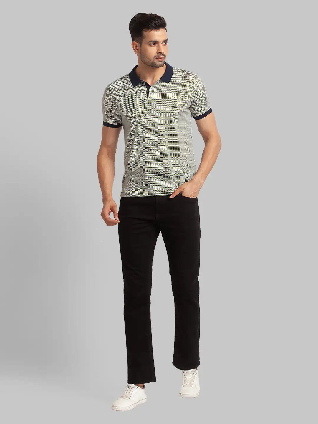 Men Slim Fit Blue T-Shirt & Polo