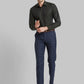 Park Avenue Men Violet Solid Luxus Fit Cotton Full Sleeve Shirt