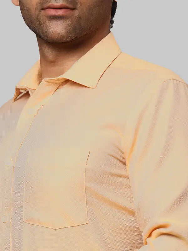 Men Regular Fit Green Shirt