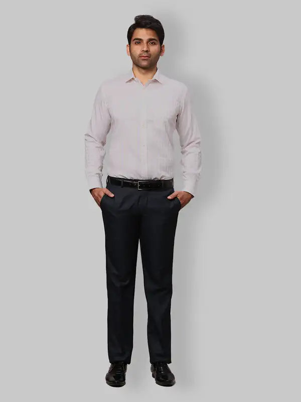 Men Regular Fit Violet Shirt