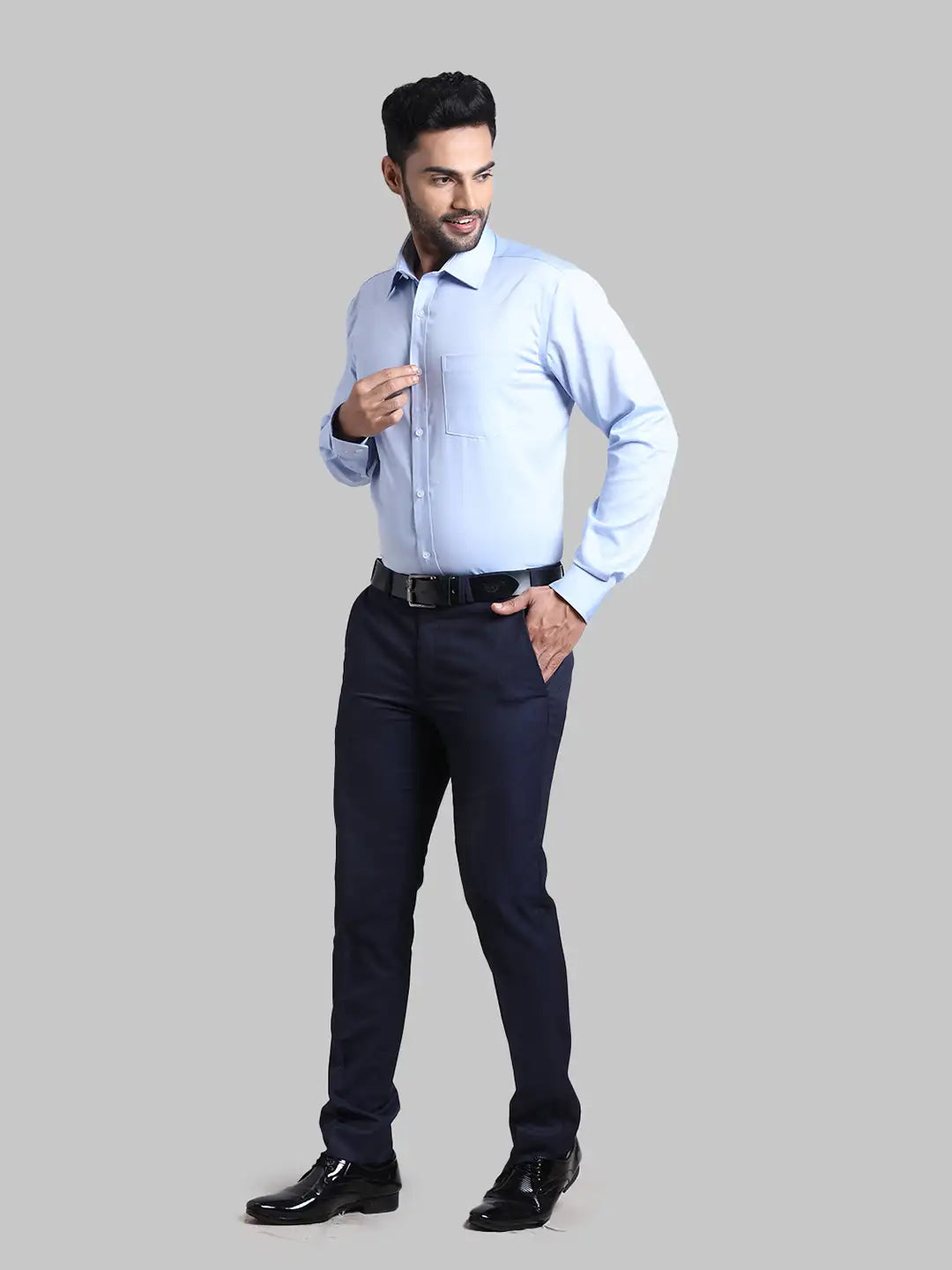 Men Regular Fit  Blue Shirt