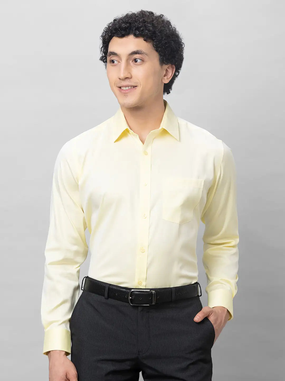 Park Avenue Men Yellow Checks Regular Fit Cotton Full Sleeve Ainsley Collar Shirt