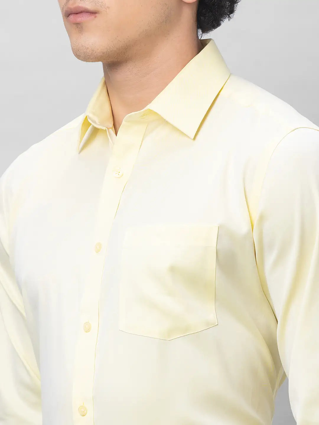 Park Avenue Men Yellow Checks Regular Fit Cotton Full Sleeve Ainsley Collar Shirt