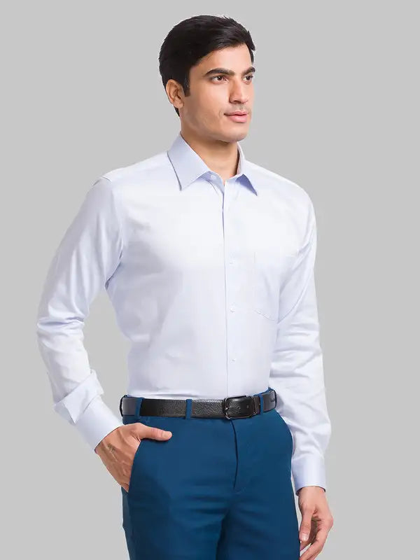 Men Regular Fit Blue Shirt