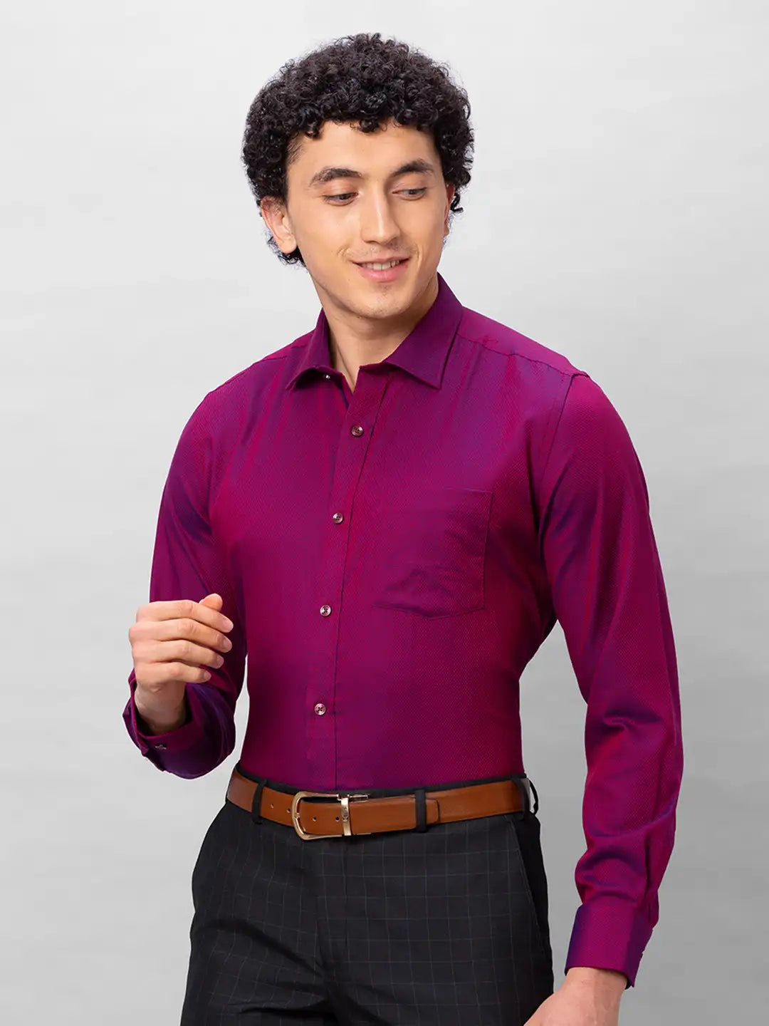 Park Avenue Men Blue Stripe Regular Fit Cotton Full Sleeve Ainsley Collar Shirt