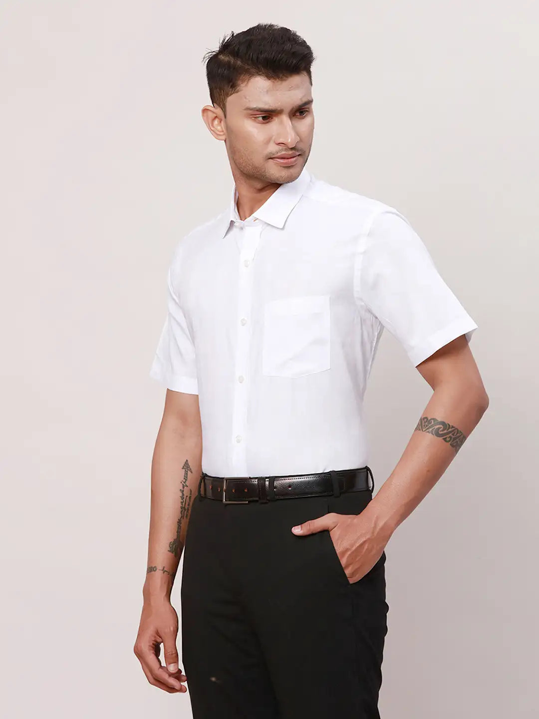 Park Avenue Men Blue Solid Regular Fit Cotton Half Sleeve Cutaway Collar Shirt