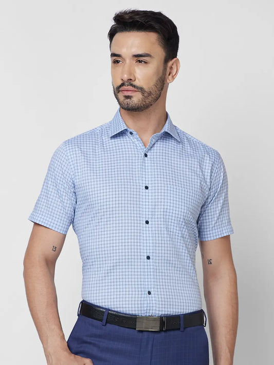 Park Avenue Men Blue Checks Regular Fit Cotton Half Sleeve Ainsley Collar Shirt