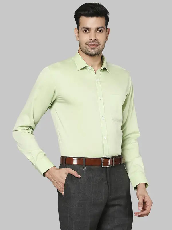 Men Slim Fit Green Shirt