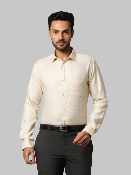 Men Slim Fit Pink Shirt