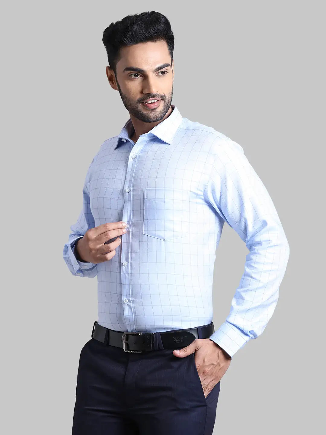 Men Tailored Fit  Blue T-Shirt