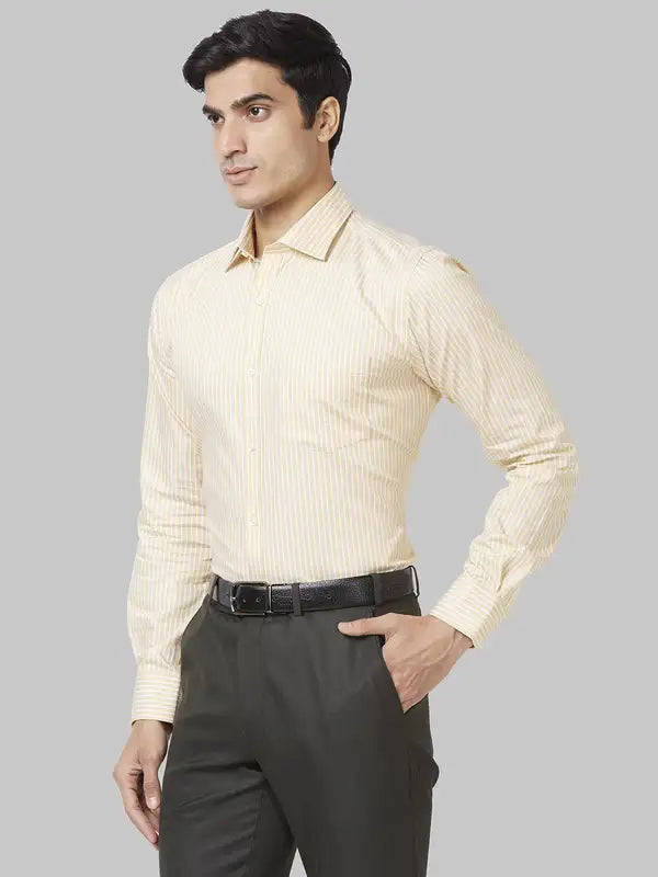 Men Slim Fit Blue Shirt