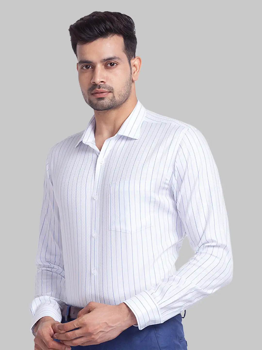 Men Slim Fit Light Green Shirt