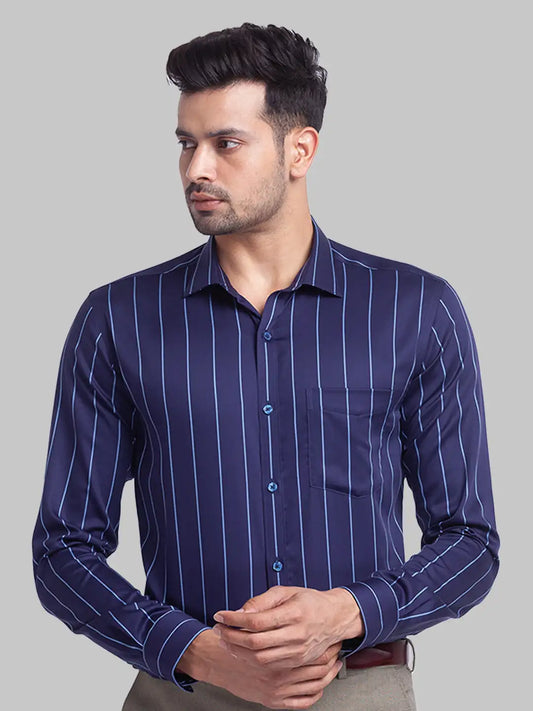 Men Slim Fit Dark Green Shirt