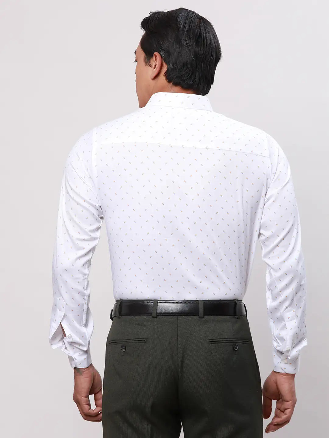 Park Avenue Men White Solid Slim Fit Cotton Blend Shirt