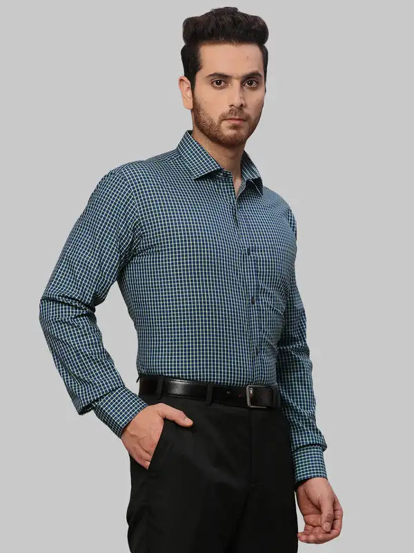 Men Slim Fit Maroon Shirt