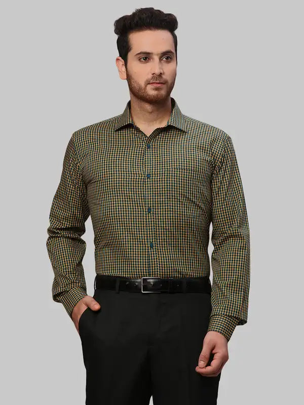 Men Slim Fit Green Shirt