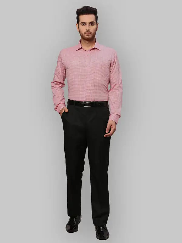 Men Slim Fit Violet Shirt