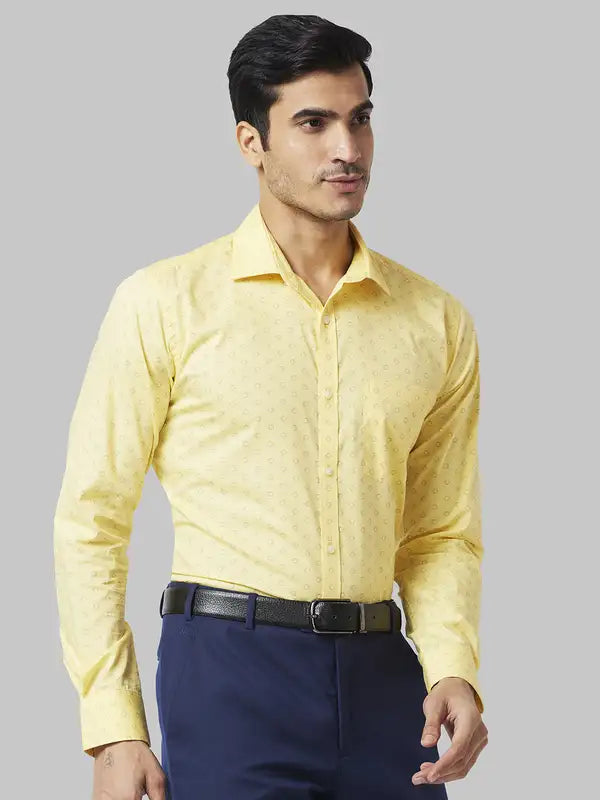 Men Slim Fit Orange Shirt