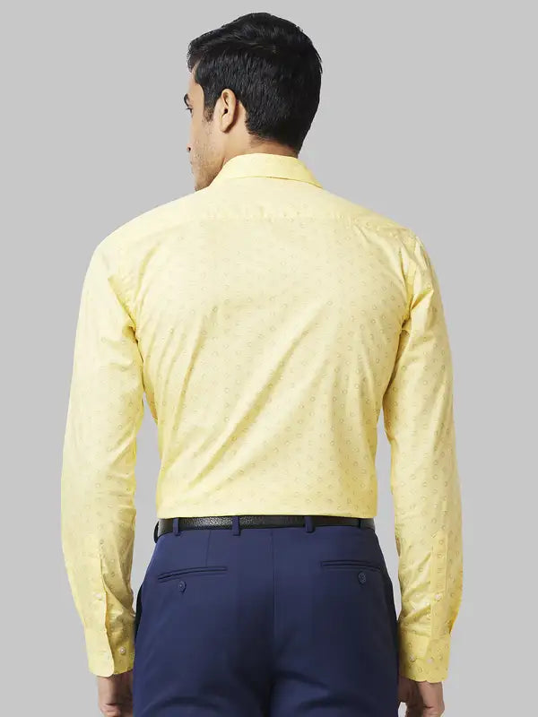 Men Slim Fit Orange Shirt