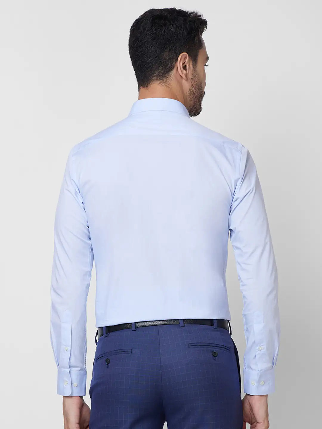 Park Avenue Men Blue Solid Slim Fit Cotton Shirt