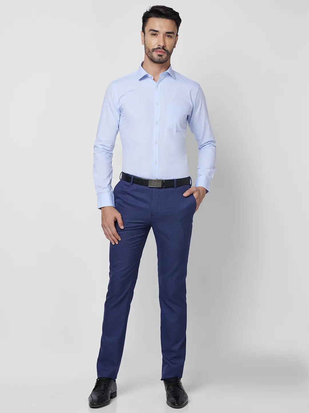 Park Avenue Men Blue Solid Slim Fit Cotton Shirt