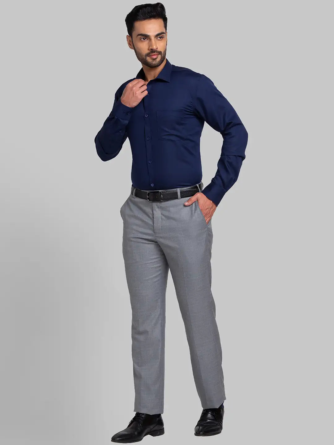Men White Slim Fit Structure Cotton Shirts