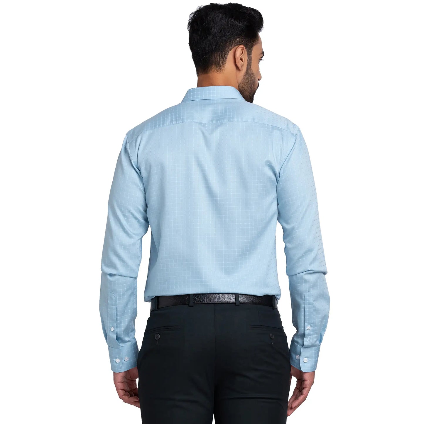 Park Avenue Men White Checks Slim Fit Cotton Cut Away Collar Shirt