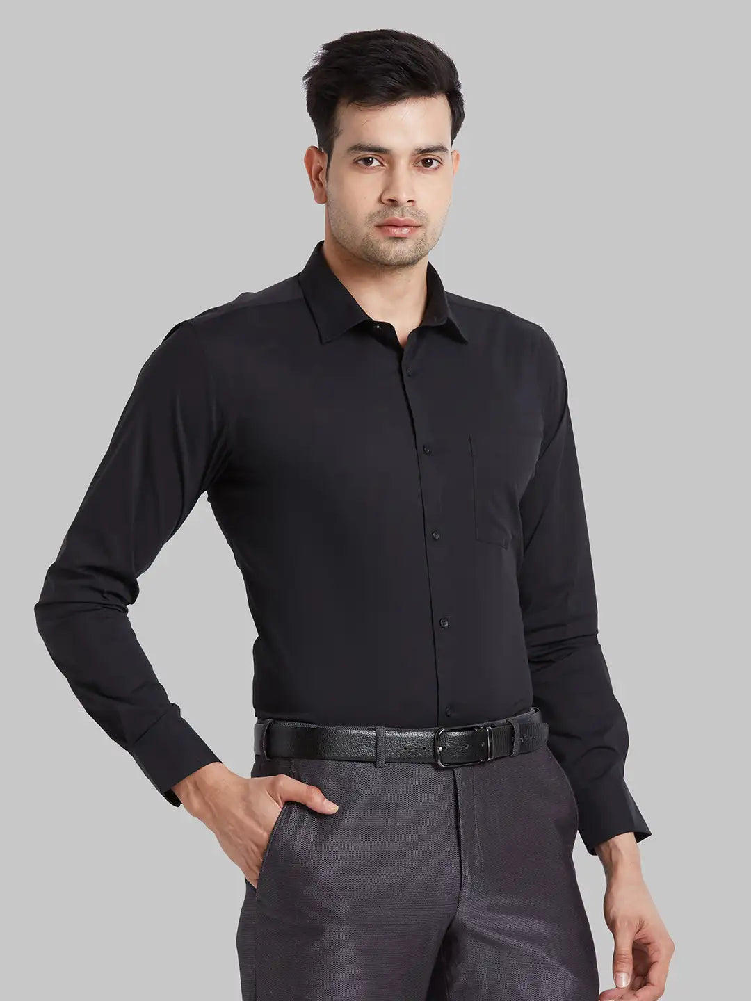 Men Green Slim Fit Solid Cotton Blend   Shirts