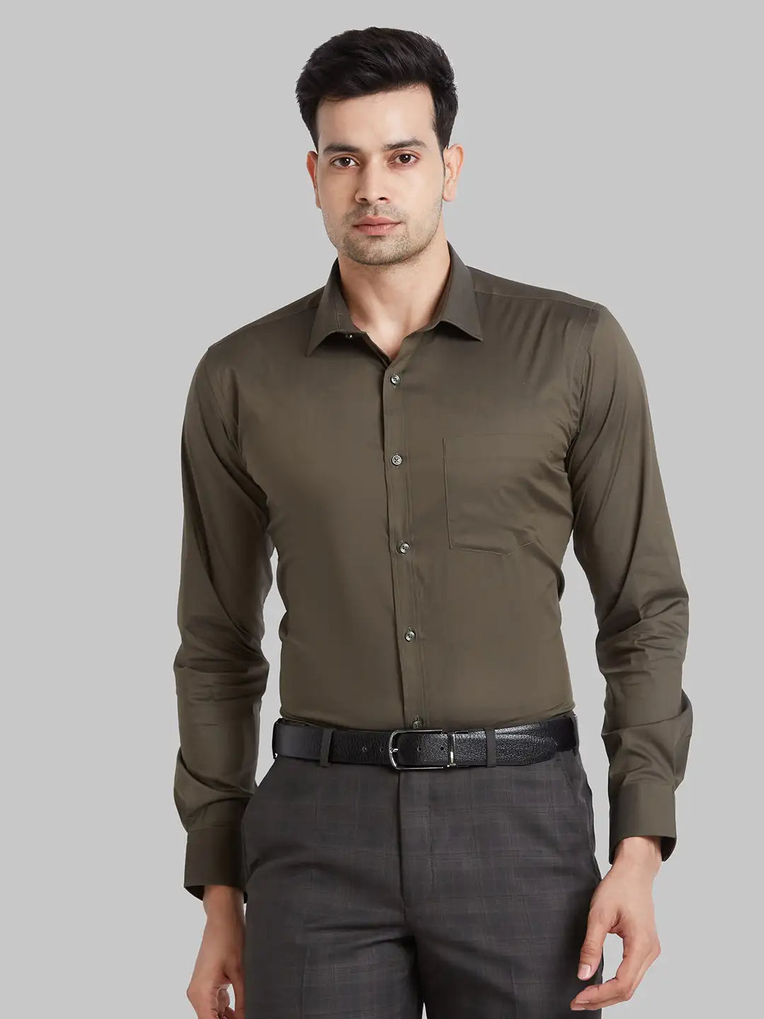 Men Violet Slim Fit Solid Cotton Blend   Shirts
