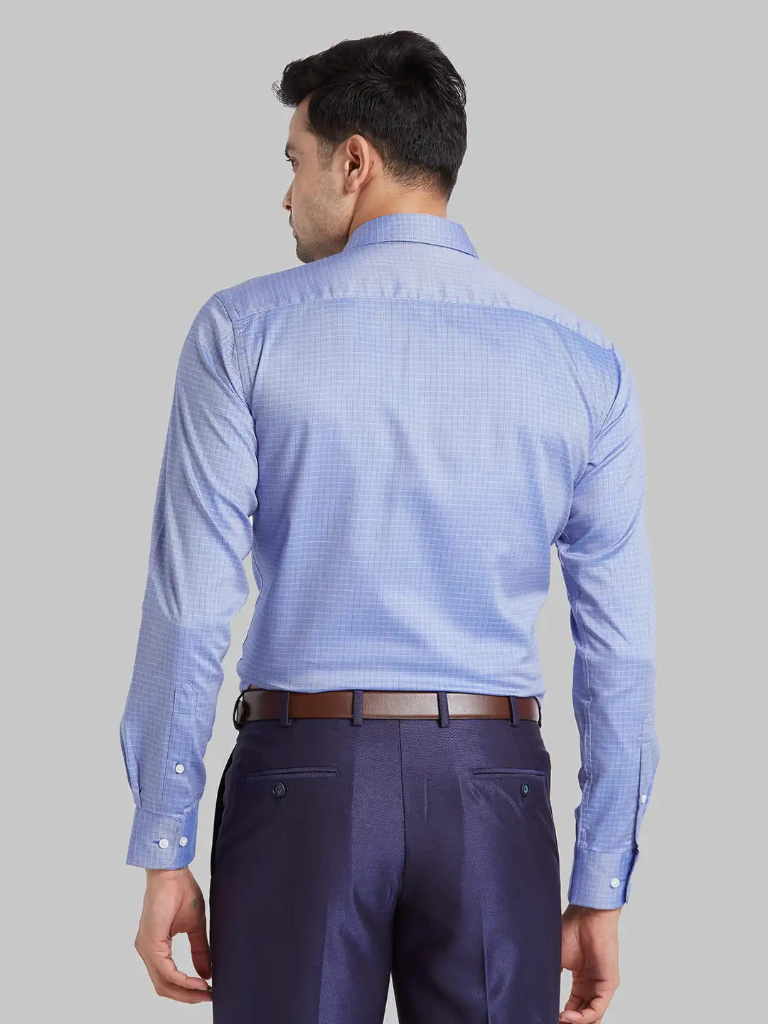 Park Avenue Men Grey Structure Slim Fit Cotton Shirt