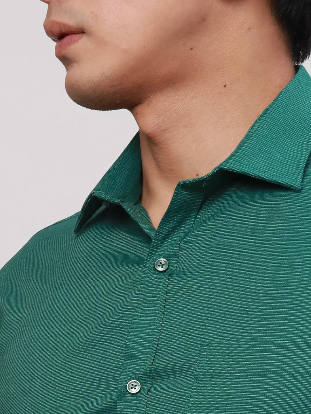 Park Avenue Men Red Slim Fit Self Design Cotton Polyester Full Sleeve Cut Away Shirt