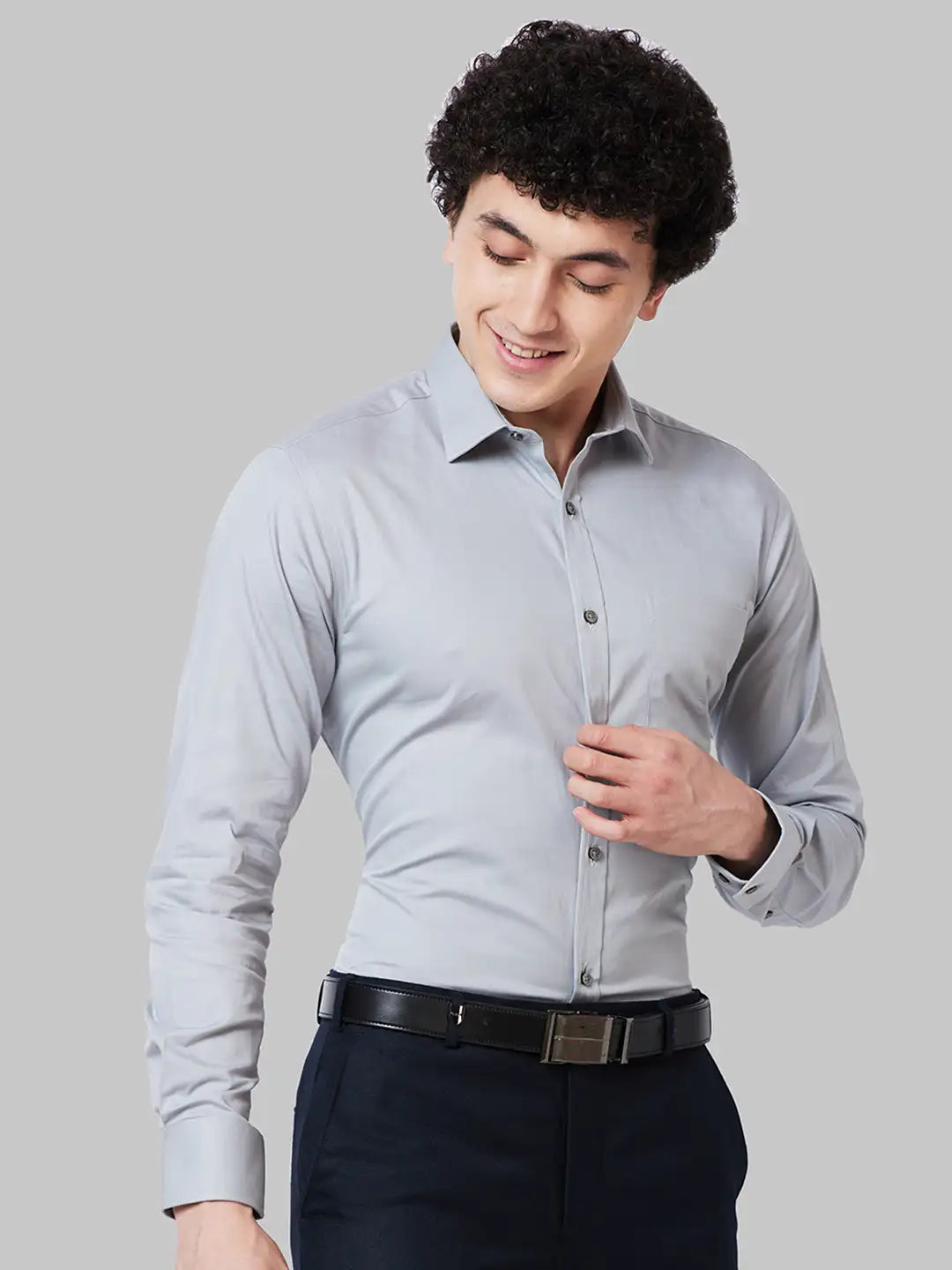 Men Blue Slim Fit Solid Cotton Blend Shirts