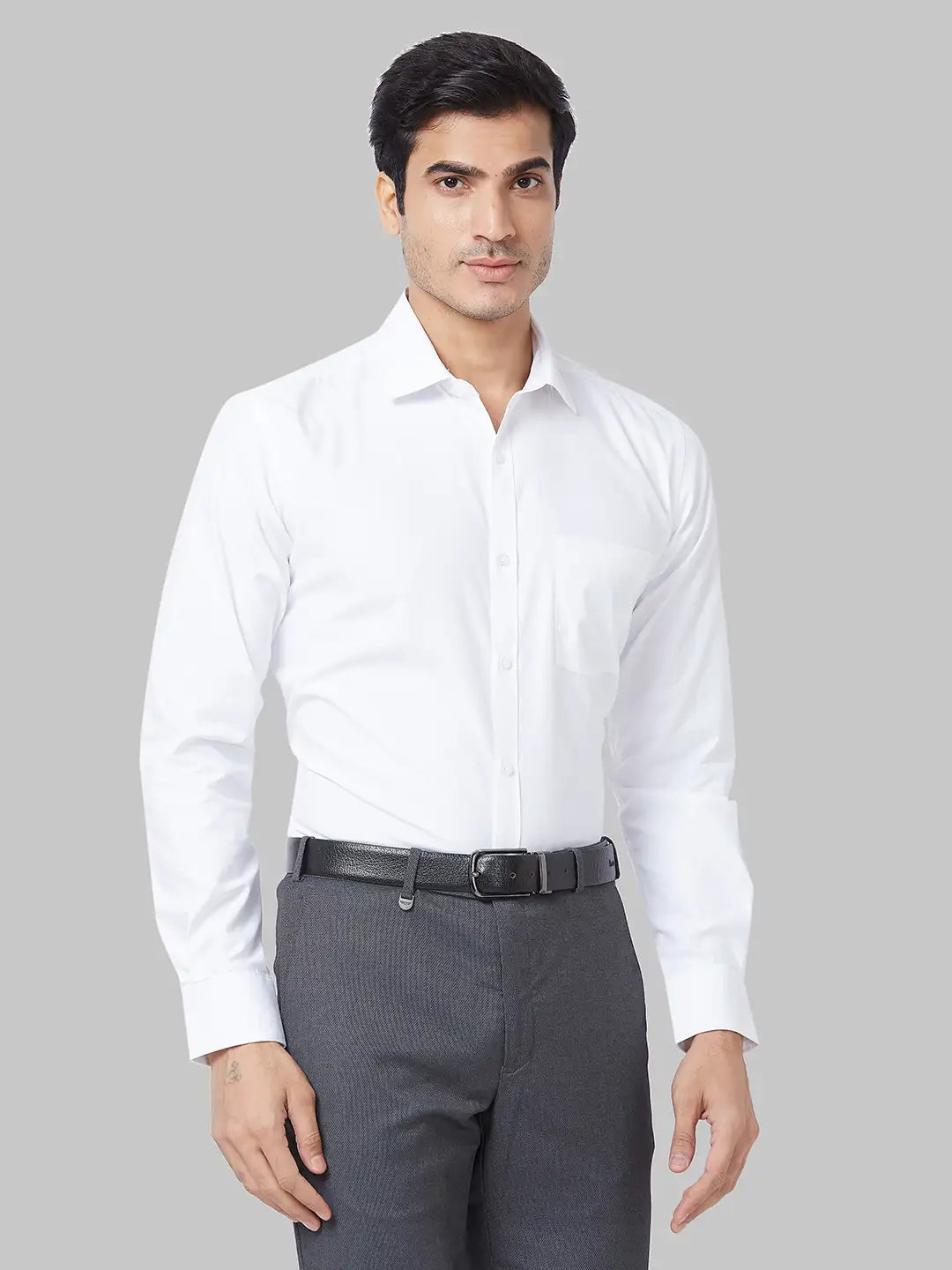 Men Blue Slim Fit Solid Cotton Blend Shirts