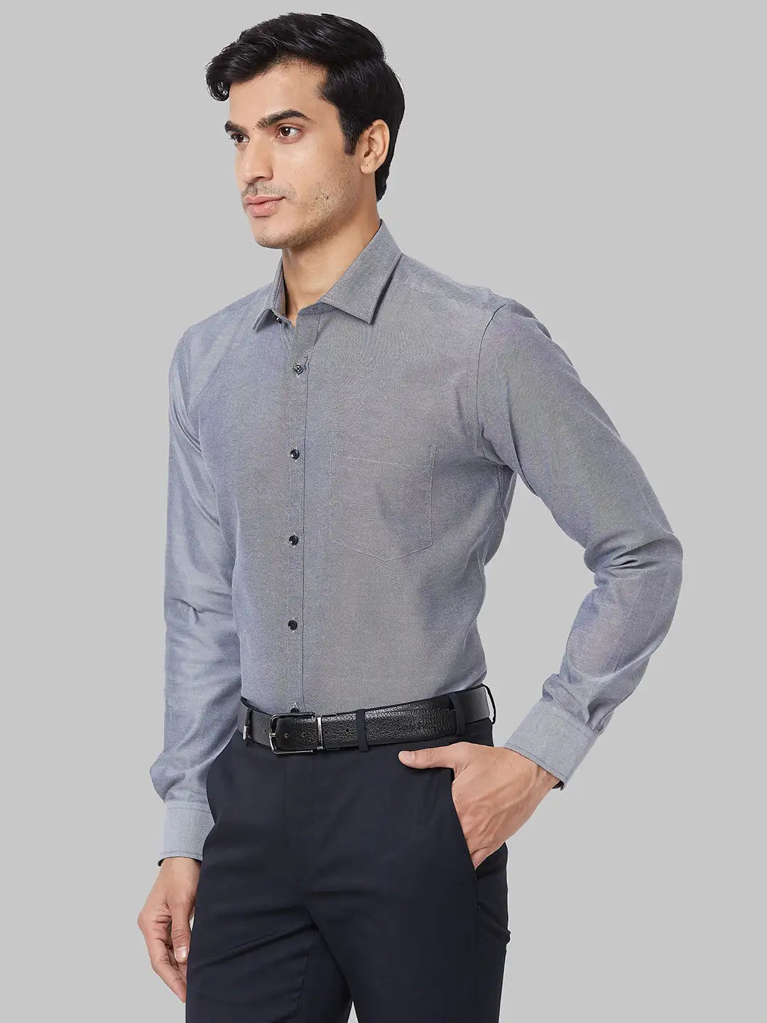 Men Blue Slim Fit Solid Cotton Blend Shirts