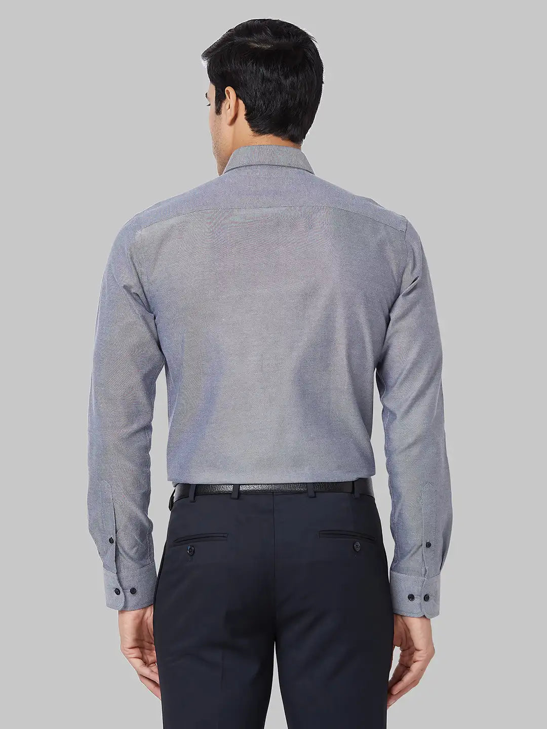 Men Blue Slim Fit Solid Cotton Blend Shirts