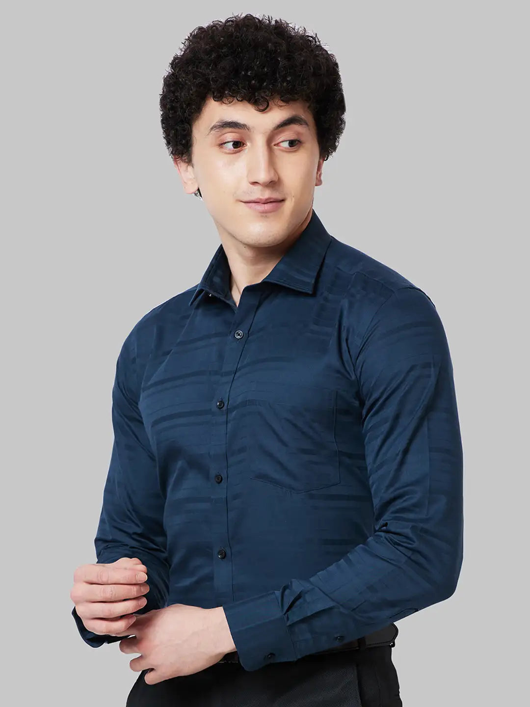Men Violet Slim Fit Stripe Cotton Shirts