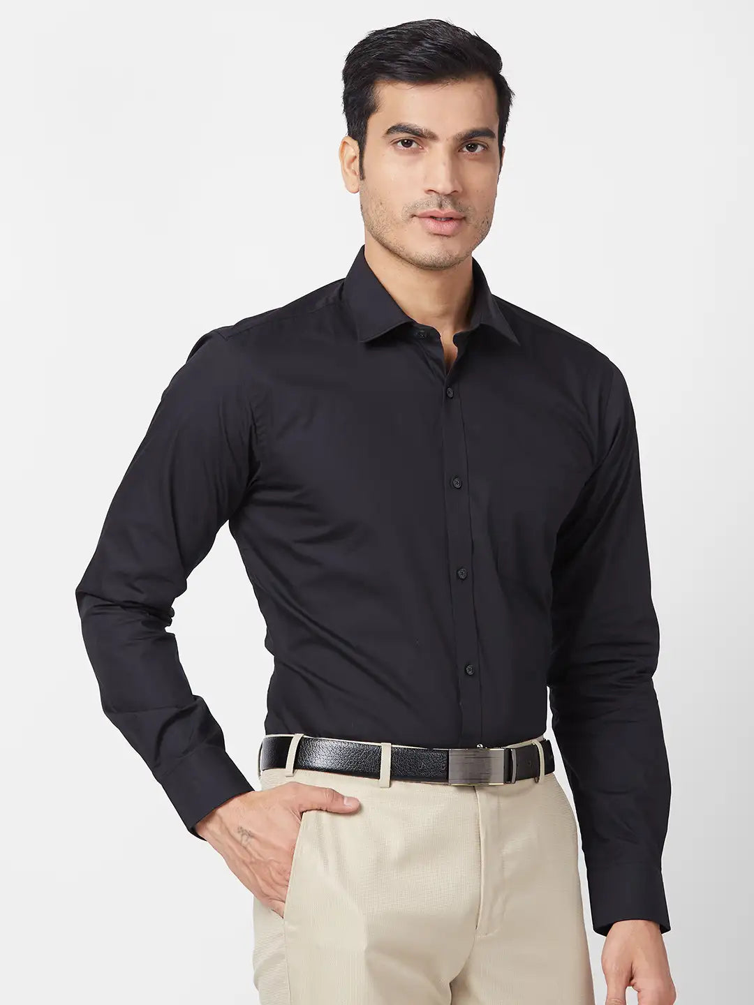 Park Avenue Men White Structure Slim Fit Polyester Blend Cutaway Collar Shirt