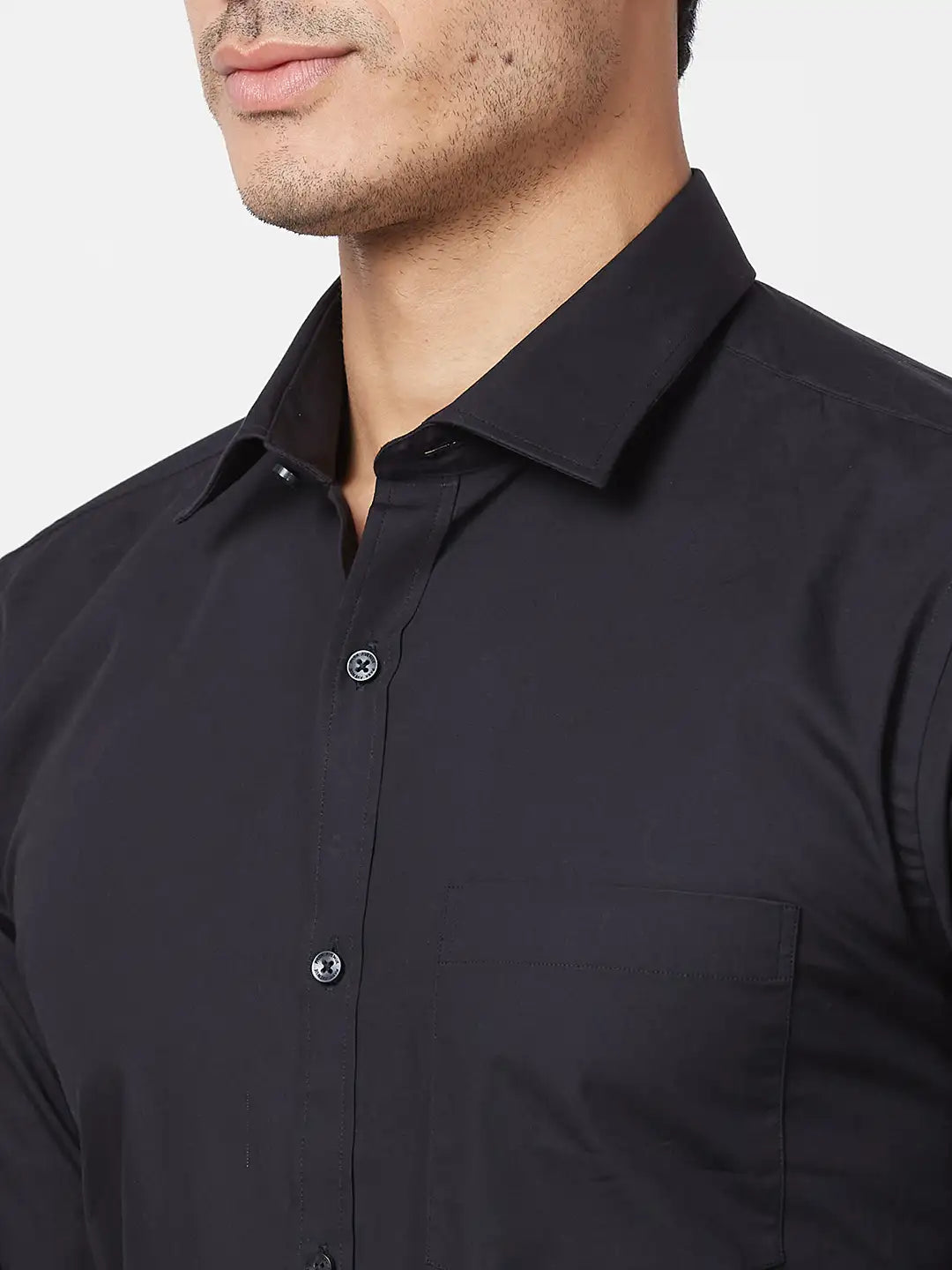 Park Avenue Men White Structure Slim Fit Polyester Blend Cutaway Collar Shirt