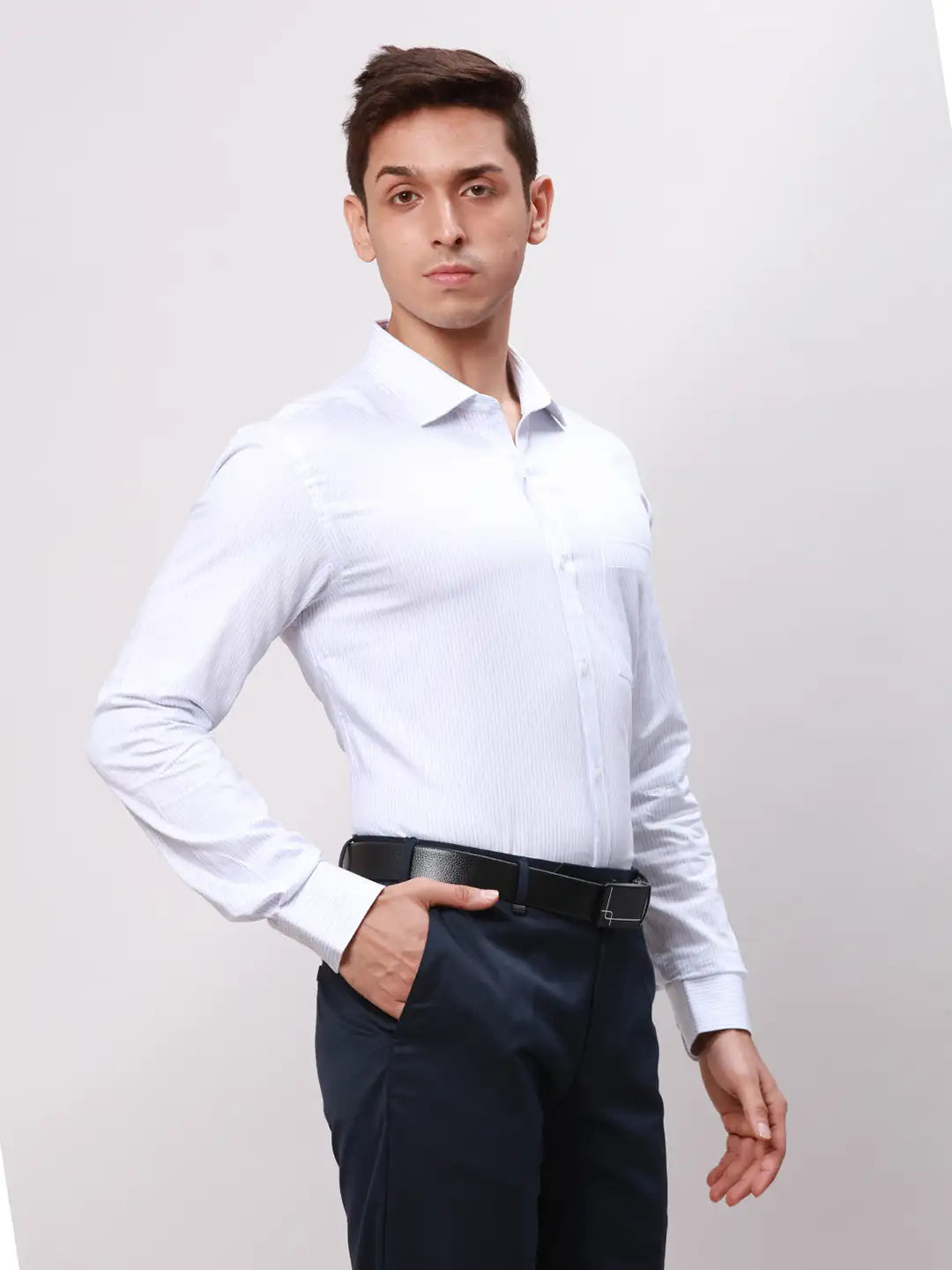 Park Avenue Men Blue Slim Fit Checks Cotton Shirts