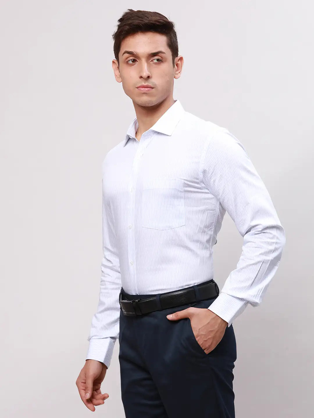 Park Avenue Men Blue Slim Fit Checks Cotton Shirts