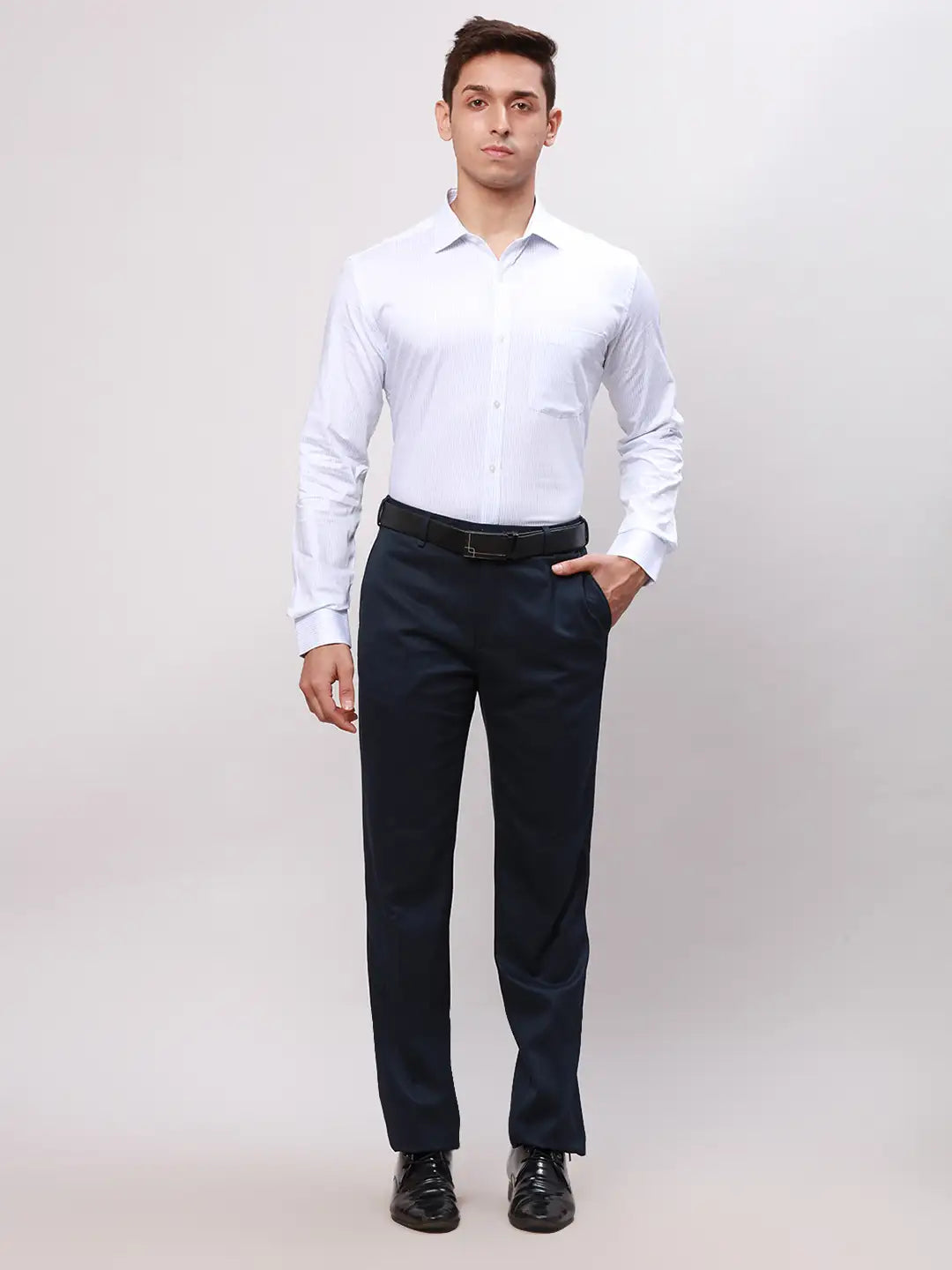 Park Avenue Men Blue Slim Fit Checks Cotton Shirts