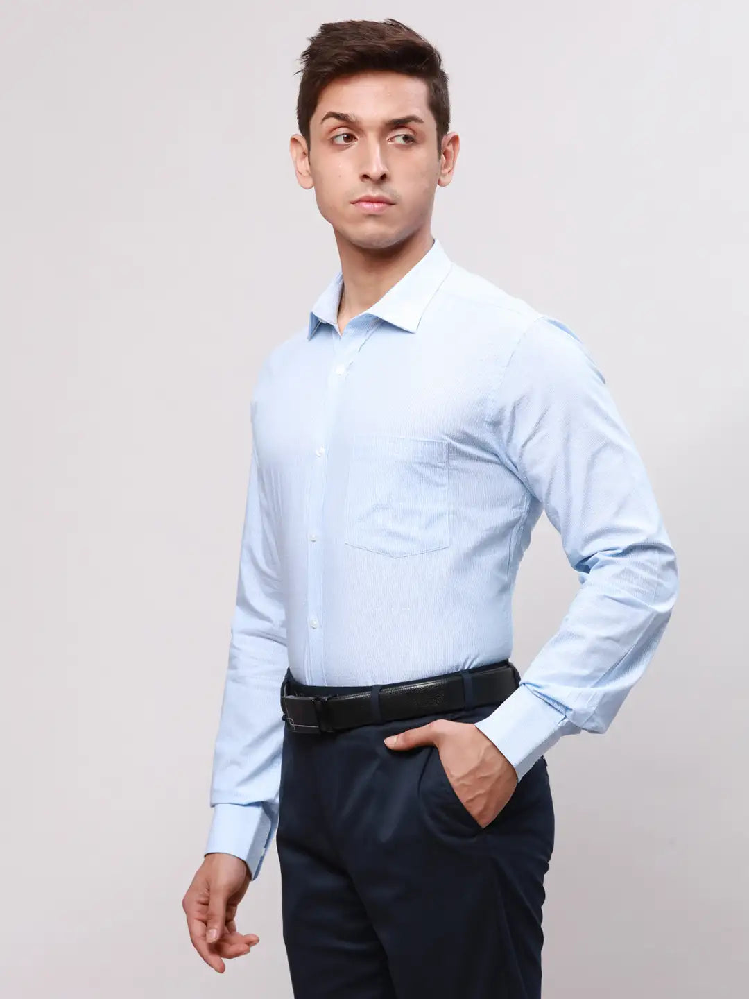 Park Avenue Men Blue Slim Fit Structure Cotton Shirts