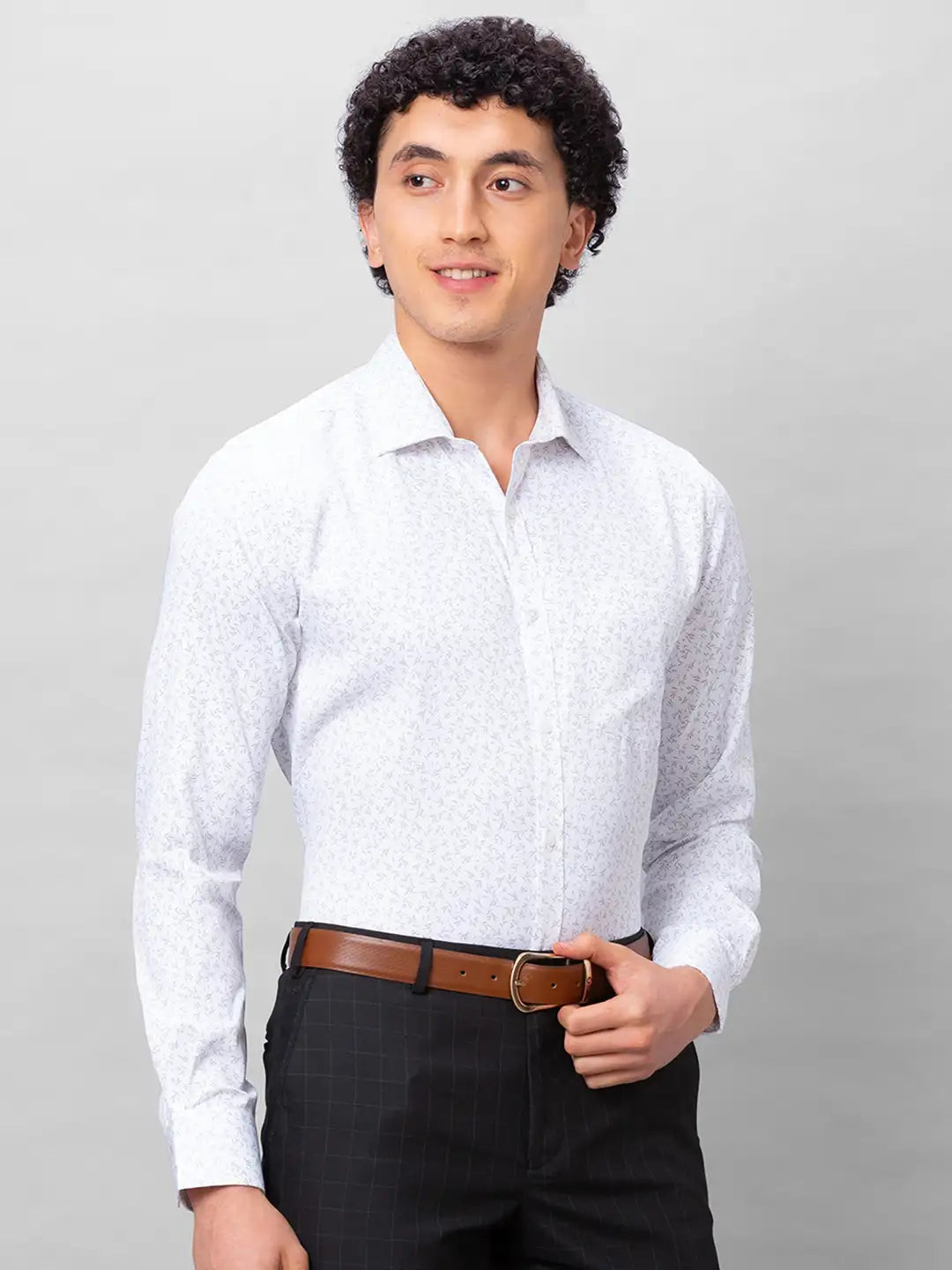 Park Avenue Men Green Structure Slim Fit Cotton Blend Shirts