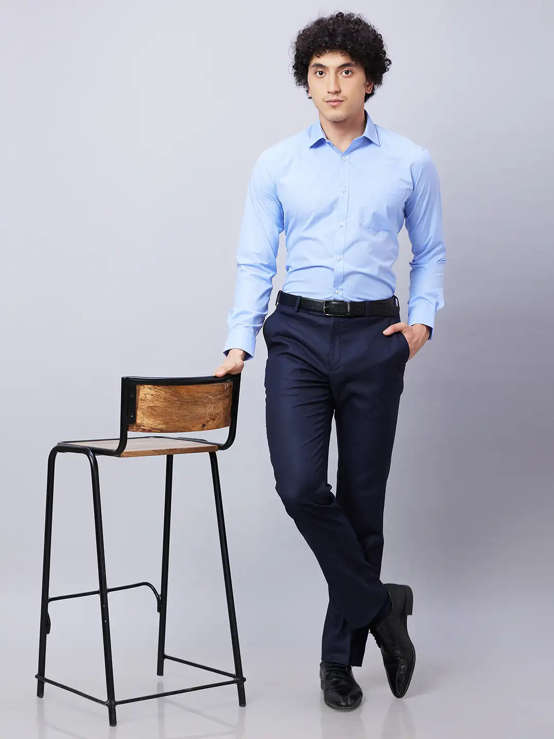 Park Avenue Men Green Structure Slim Fit Cotton Blend Shirts