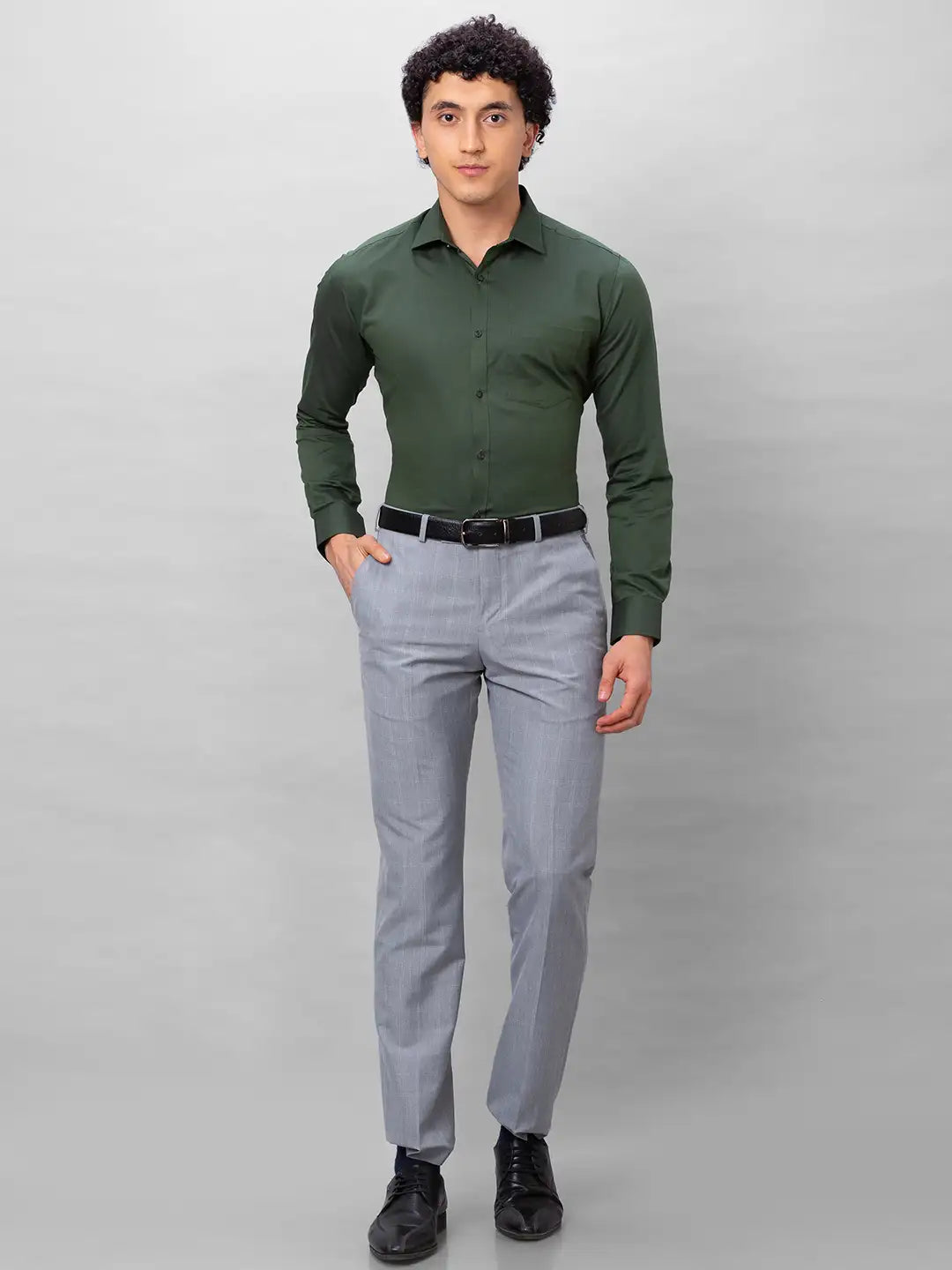 Park Avenue Men Red Solid Slim Fit Cotton Shirts