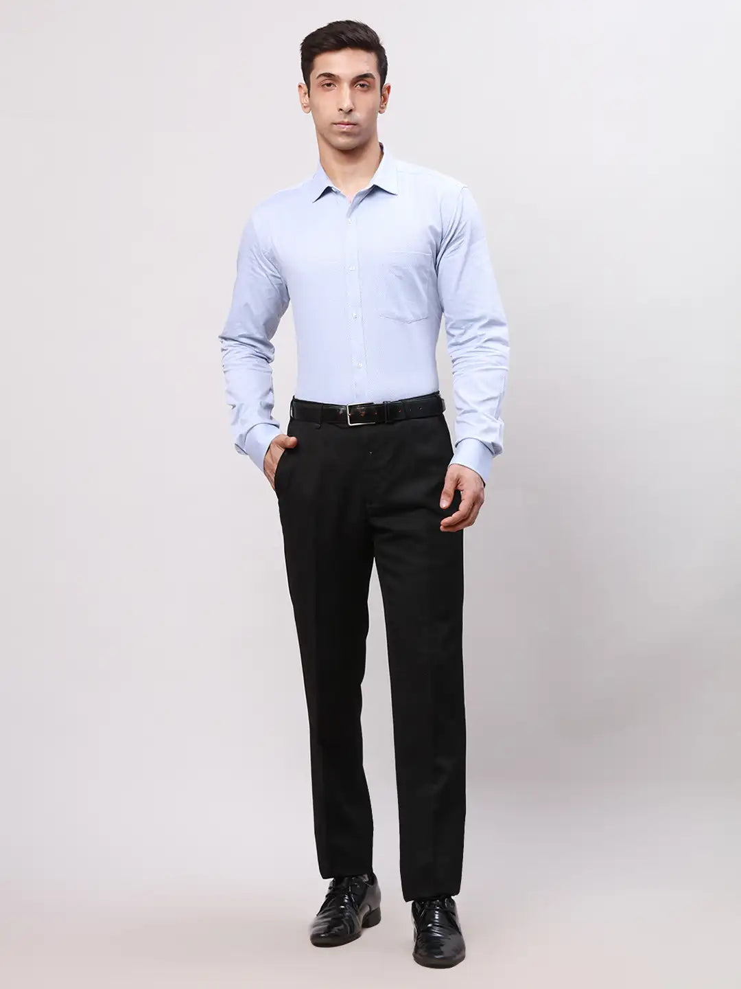 Park Avenue Men Fawn Slim Fit Structure Cotton Shirts