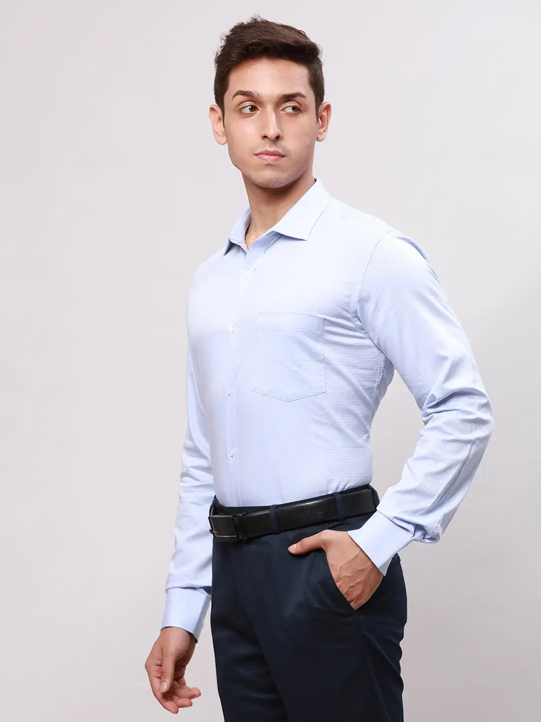 Park Avenue Men Blue Slim Fit Self Design Cotton Full Sleeve Cut Away Shirt