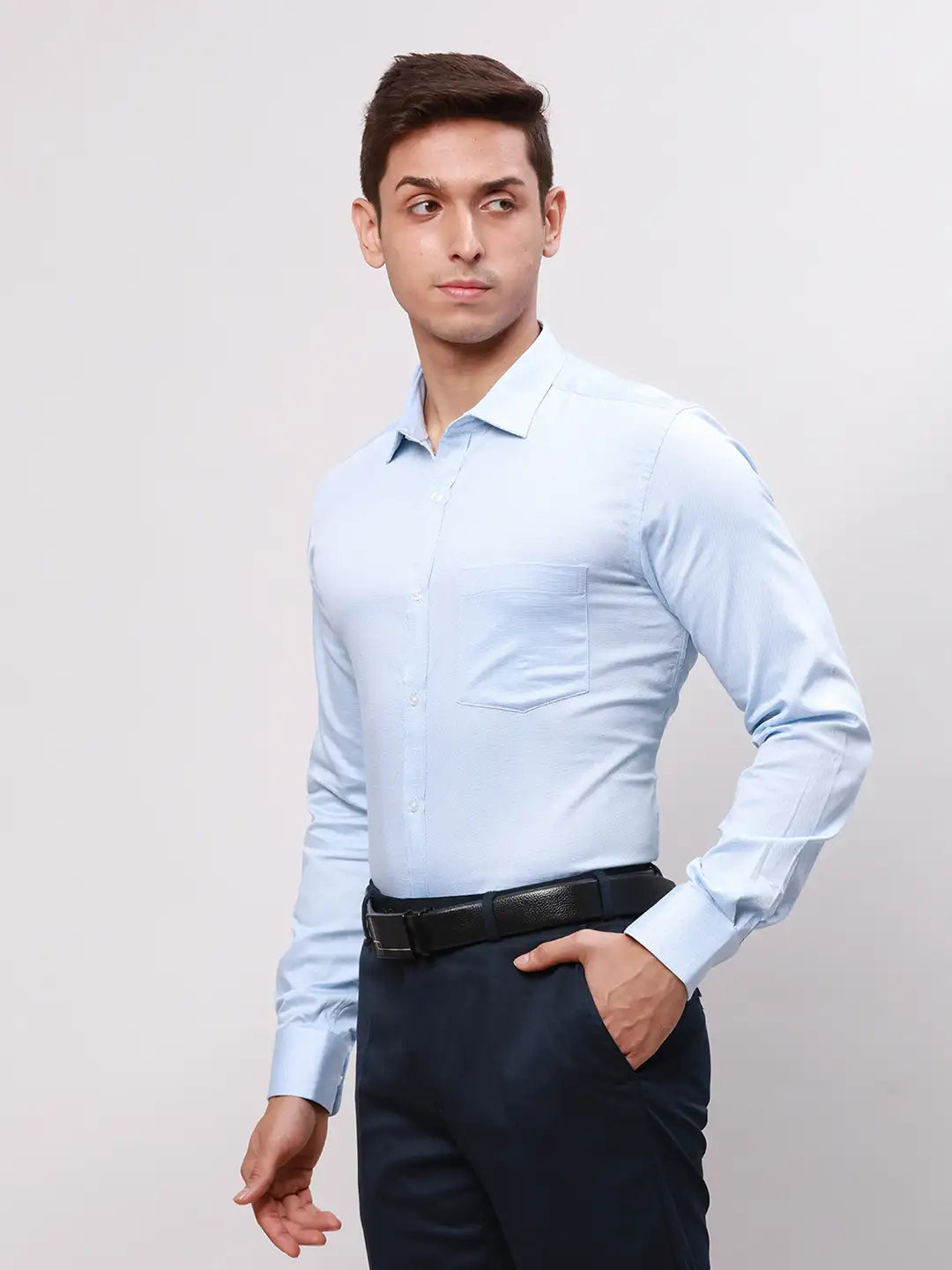 Park Avenue Men Green Slim Fit Self Design Cotton Full Sleeve Cut Away Shirt