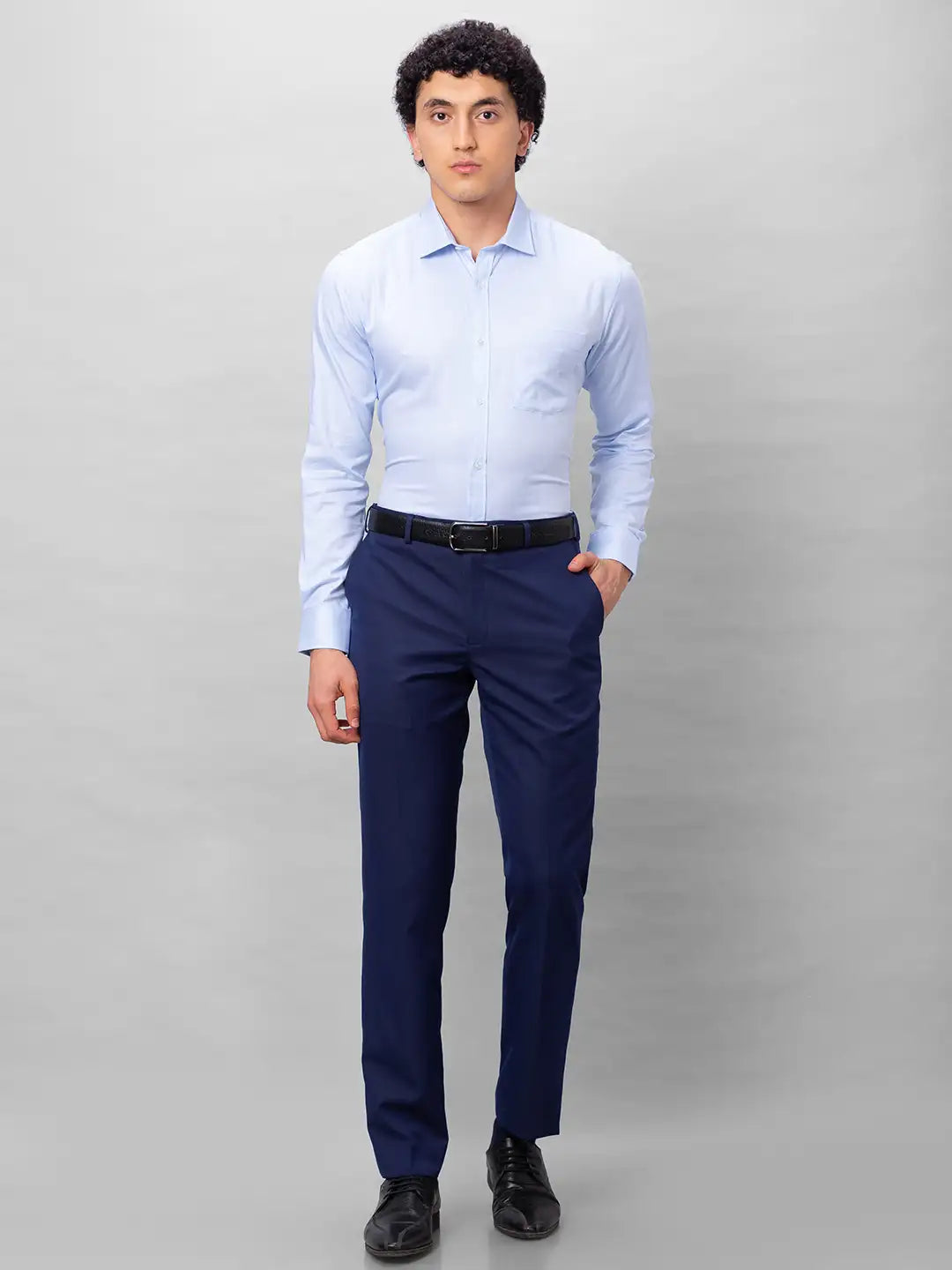 Park Avenue Men Grey Checks Slim Fit Cotton Shirts